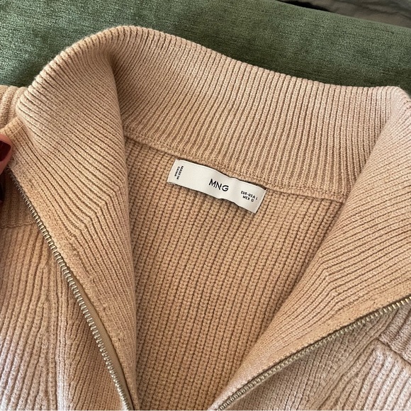 MANGO high neck sweater with zip in ecru size L worn once - Picture 3 of 5
